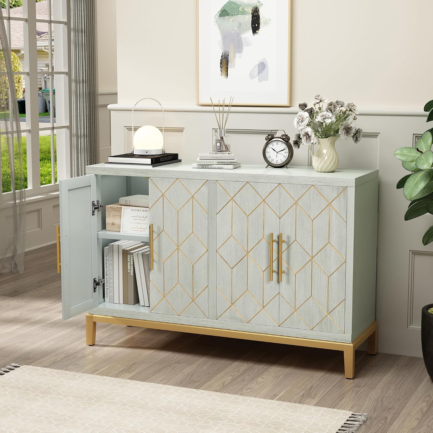 4ドアアクセントキャビネット モダンな彫刻入り装飾ビュッフェ - Office Furniture Credenza のレビューと価格